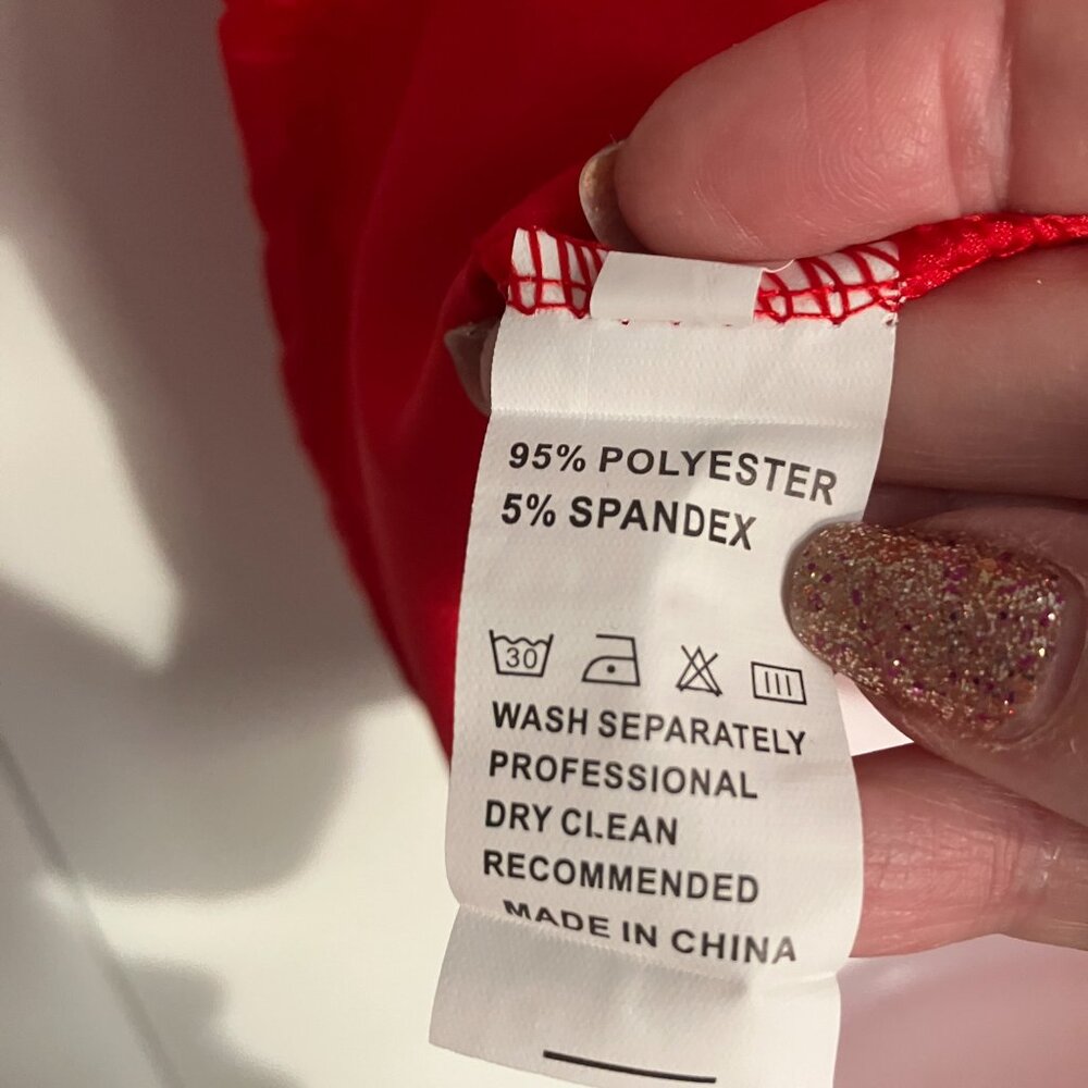 Elegant Cowl Neck Red Sleeveless Blouse with Ruched Detail XL NEW - Picture 7 of 7